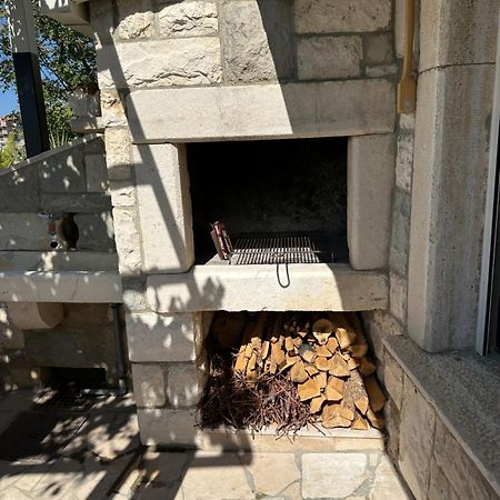 Romantic Stone- Studio Apartman Omiš Екстериор снимка