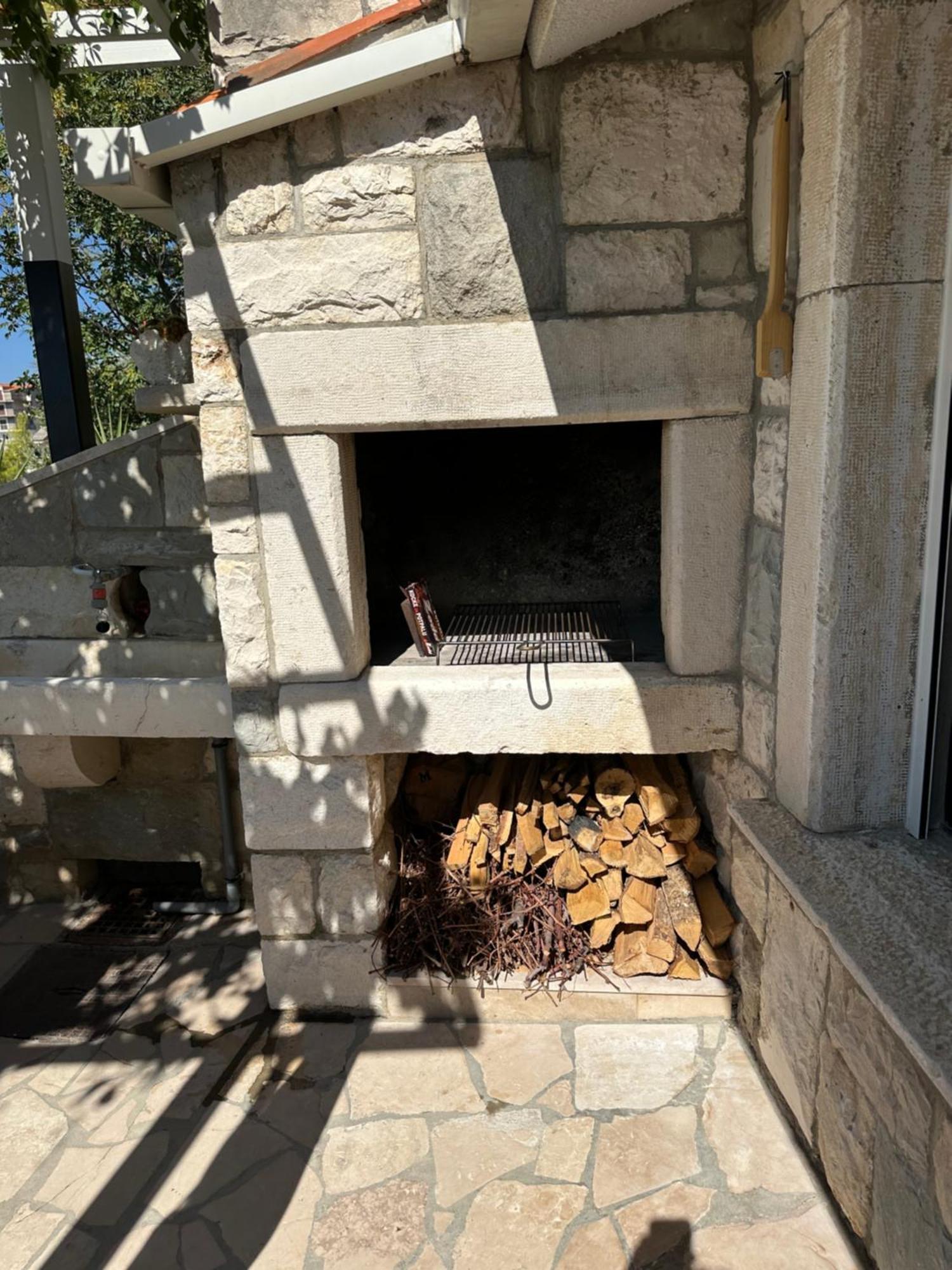 Romantic Stone- Studio Apartman Omiš Екстериор снимка