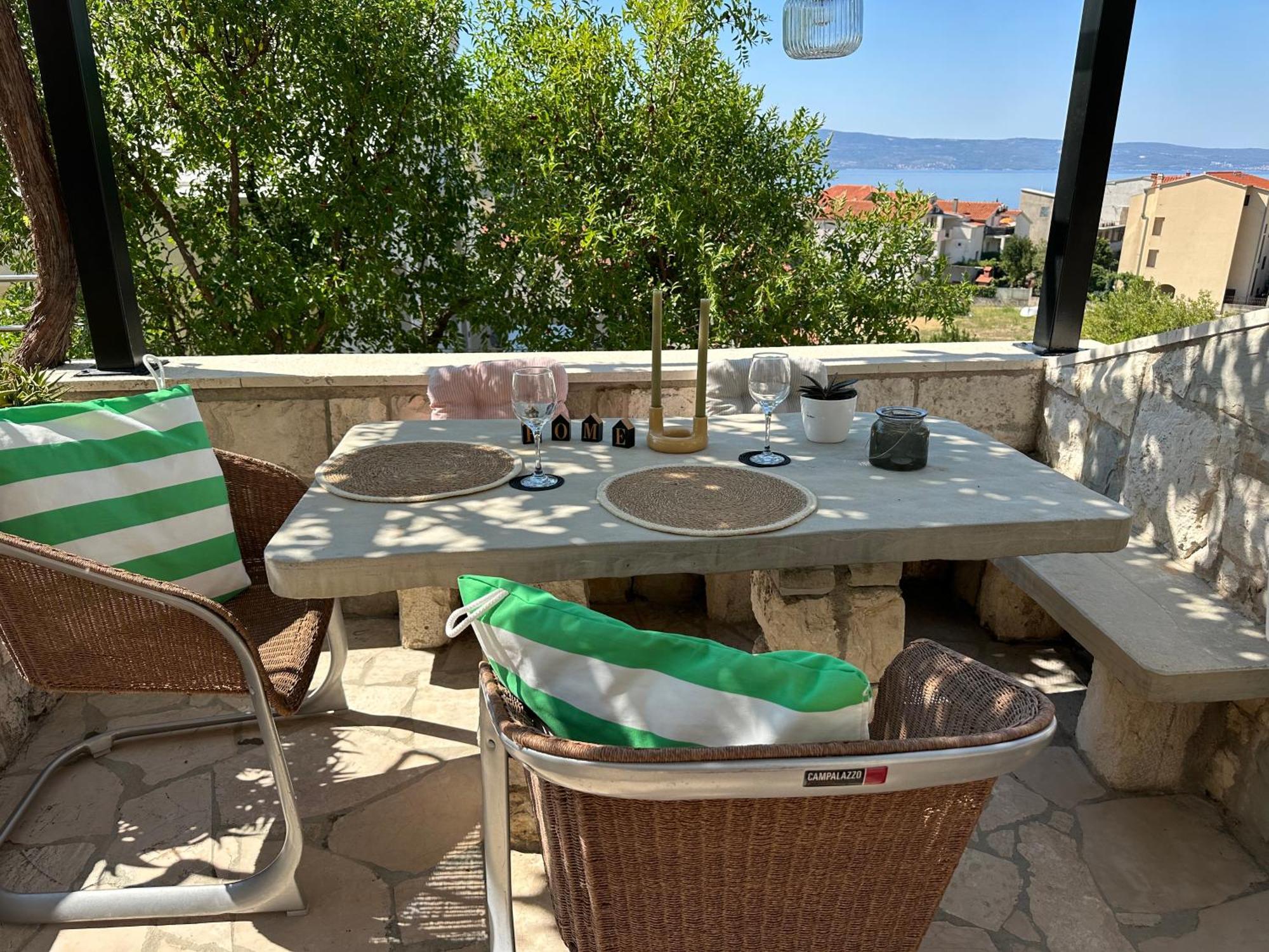 Romantic Stone- Studio Apartman Omiš Екстериор снимка