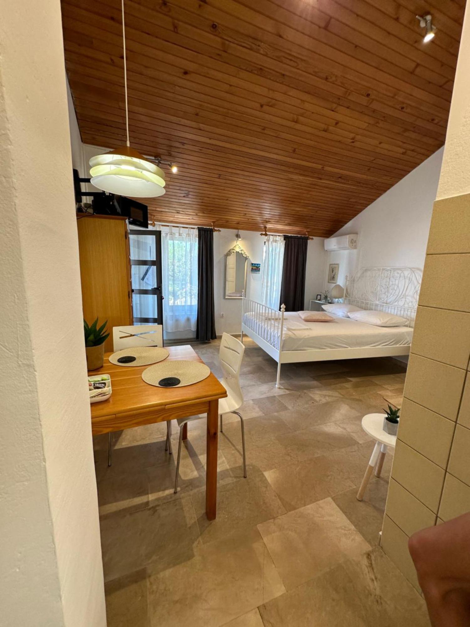 Romantic Stone- Studio Apartman Omiš Екстериор снимка