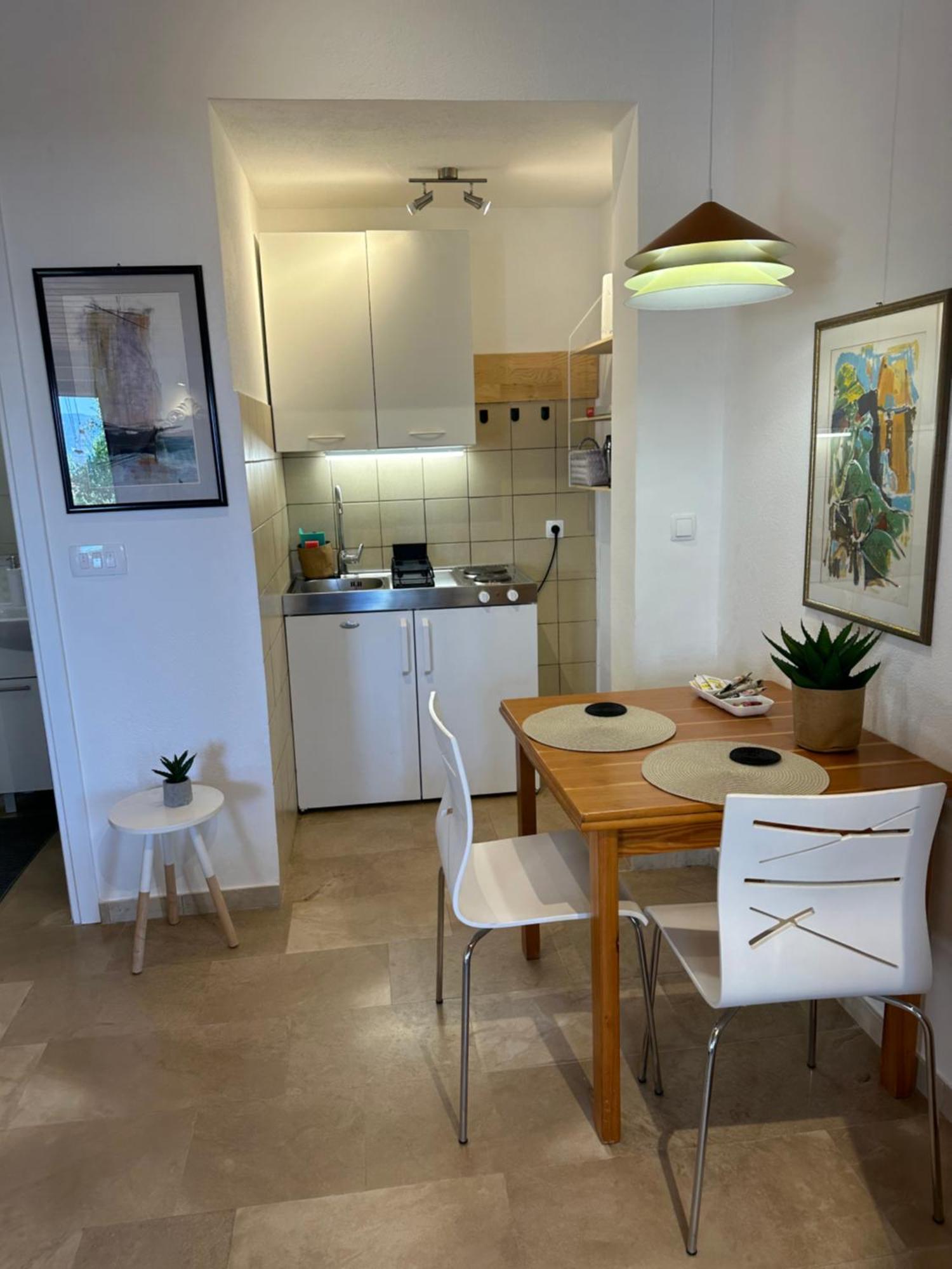 Romantic Stone- Studio Apartman Omiš Екстериор снимка